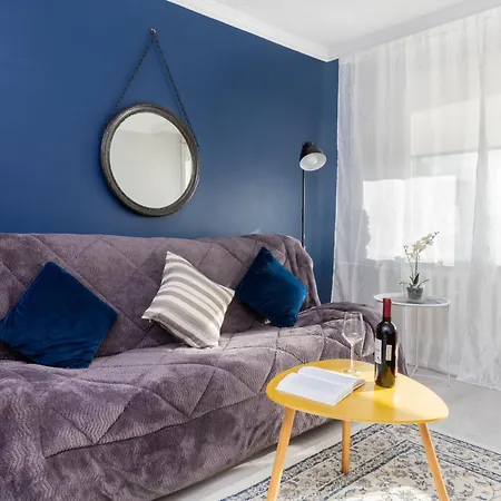 Appartamento Przymorze With Balcony By Renters Danzica