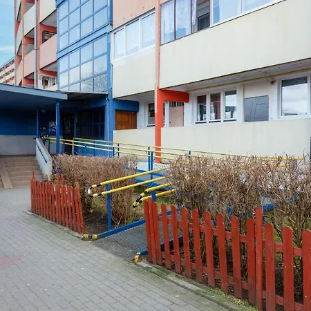 Przymorze With Balcony By Renters *