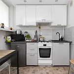 Przymorze With Balcony By Renters Apartamento